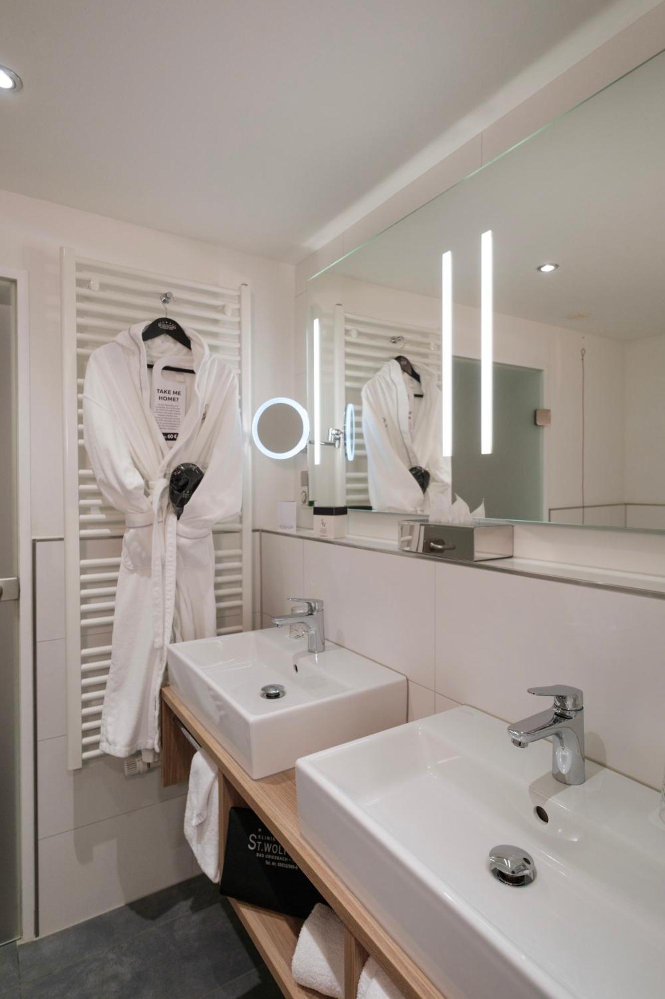 Hotel St. Wolfgang บัด กรีสบาค ภายนอก รูปภาพ
