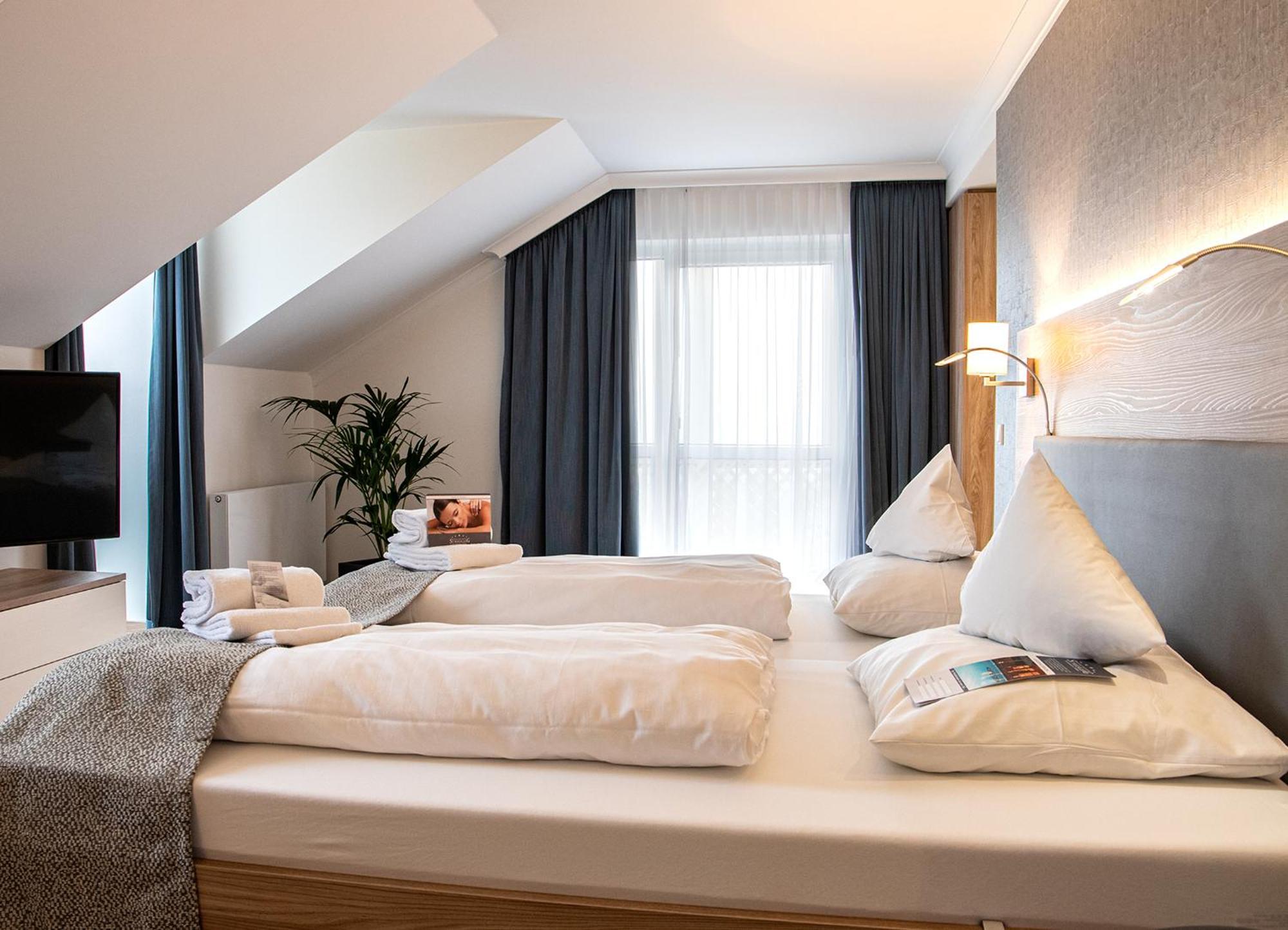 Hotel St. Wolfgang บัด กรีสบาค ภายนอก รูปภาพ